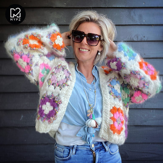 Haakpakket - MYPZ Dreamy Granny square bomber vest Off White (ENG-NL-ES)