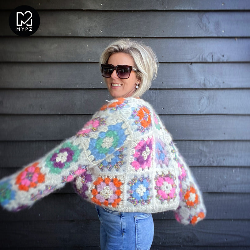 Haakpakket - MYPZ Dreamy Granny square bomber vest Off White (ENG-NL-ES)