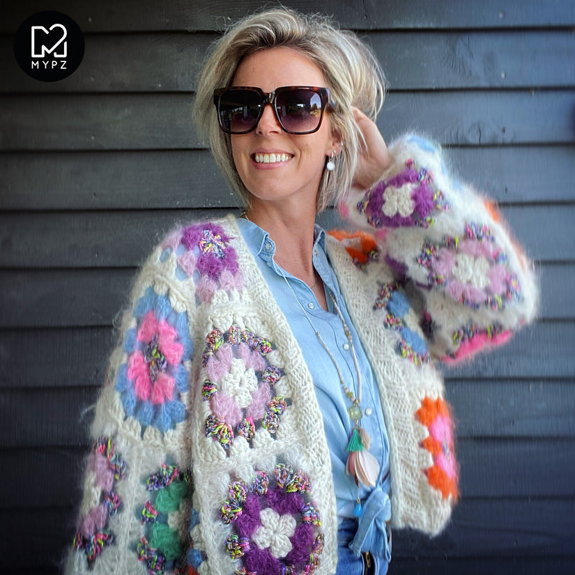 Haakpakket - MYPZ Dreamy Granny square bomber vest Off White (ENG-NL-ES)