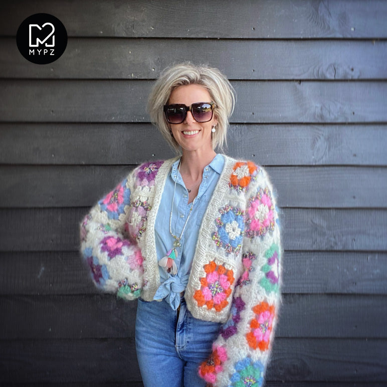 Haakpakket - MYPZ Dreamy Granny square bomber vest Off White (ENG-NL-ES)