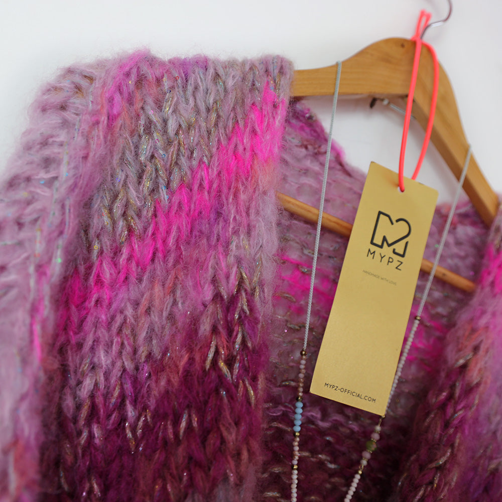 Knitting Kit – MYPZ Short Chunky Mohair Cardigan Valentine No.15 (ENG-NL)