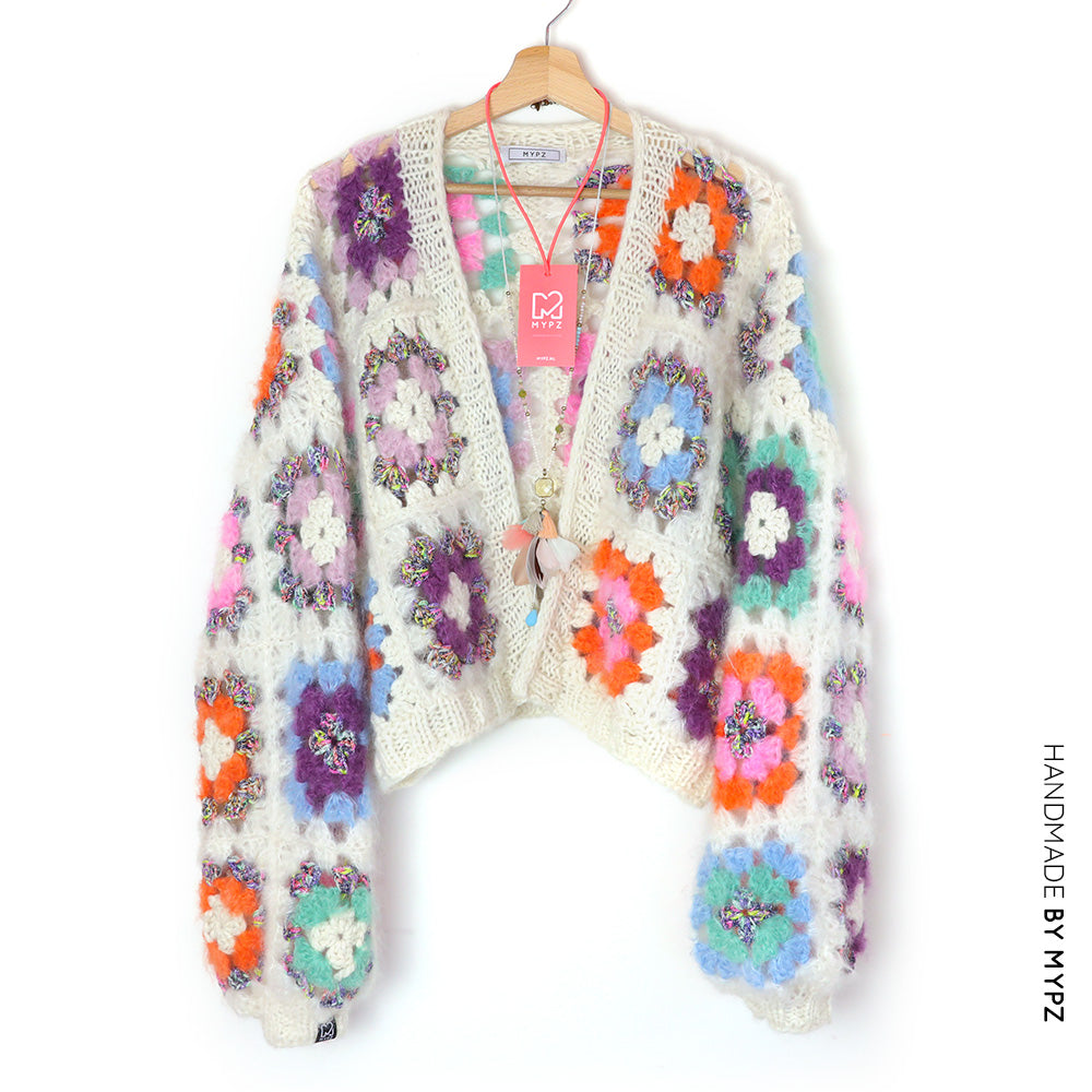 Crochet kit - MYPZ Dreamy Granny square bomber cardigan Off White (ENG-NL-DE-ES)
