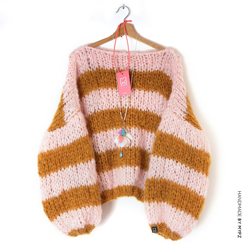 Modele de tricot Pull over en grosse maille en mohair epais No15