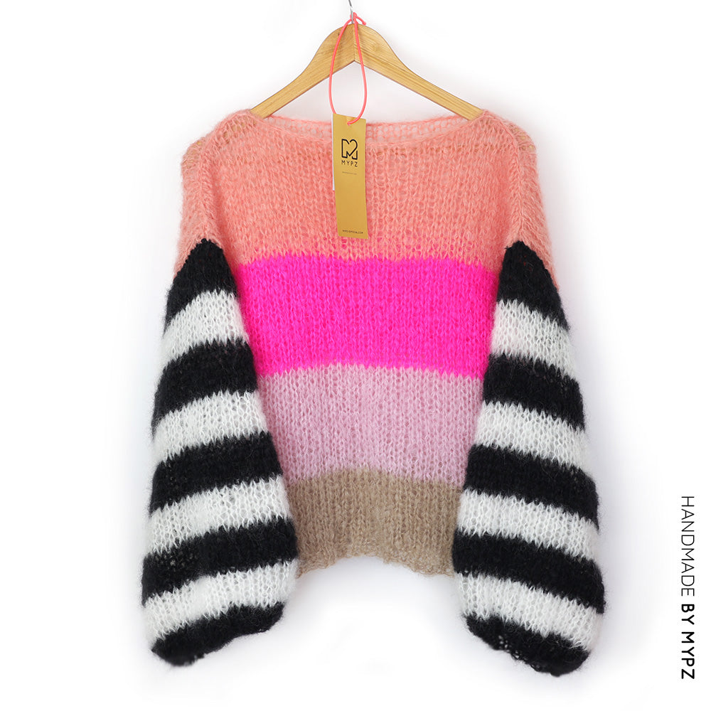 Hot Pink & Black Pattern Pullover Sweater Size Medium